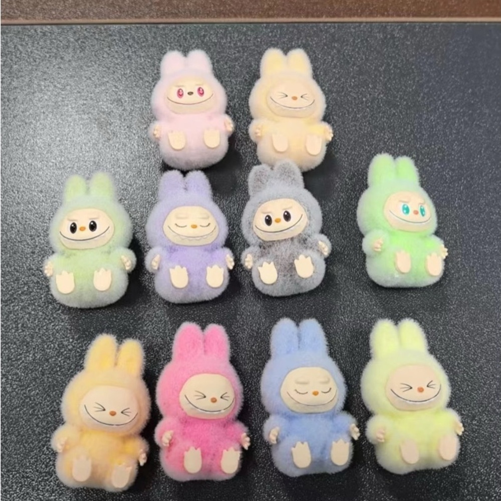 Mini Labubu Keychains - Picture 4 of 4
